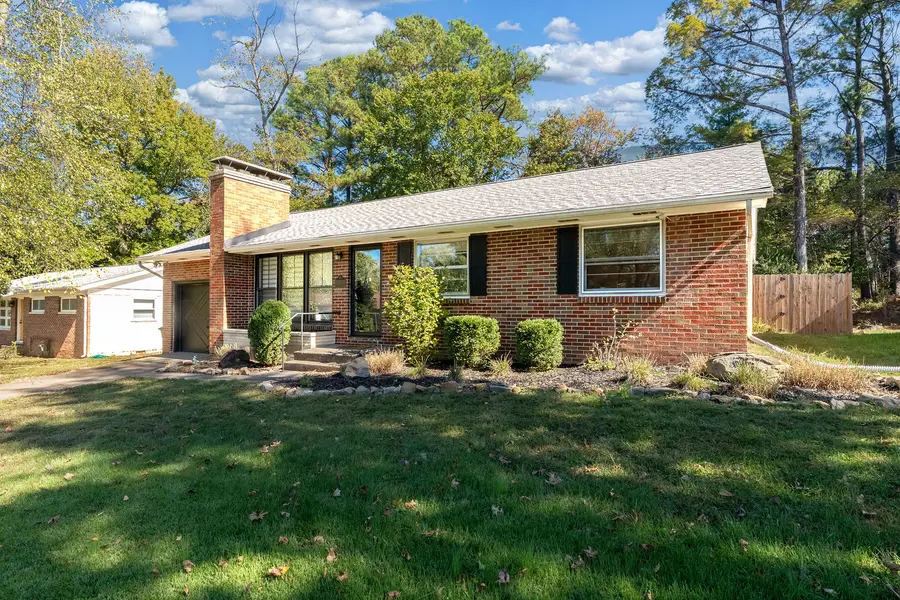 805 S Skyline Drive, Carbondale, IL 62901 - #2