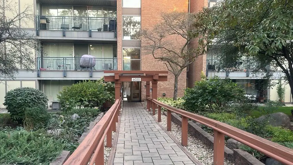 6020 Oakwood Drive #2B, Lisle, IL 60532 - #1