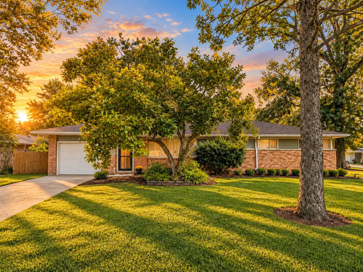29 W Rocket Circle, Park Forest, IL 60466 - #1