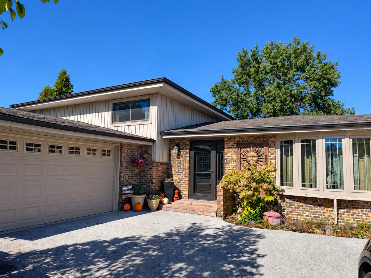8740 W 99th Street, Palos Hills, IL 60465 - #1