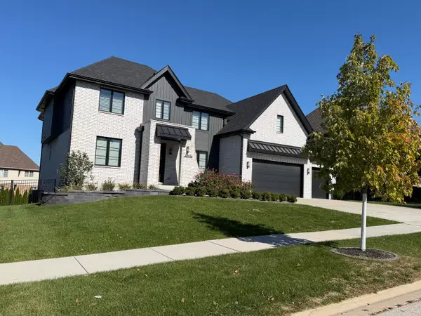 10836 Warwick Lane, Orland Park, IL 60467