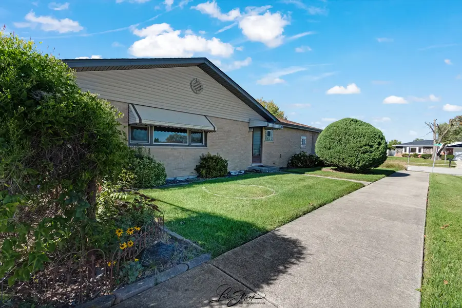 6517 157th Street, Oak Forest, IL 60452 - #2