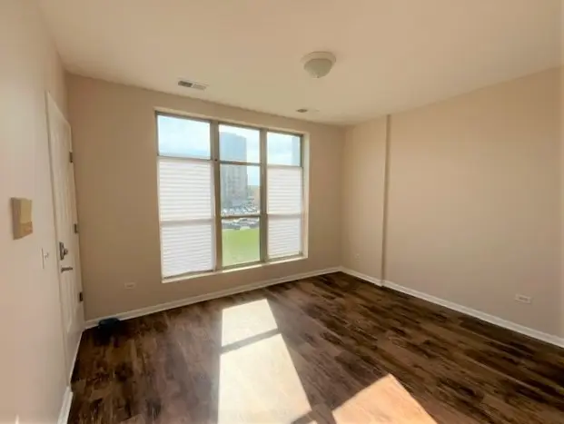 328 E 25th Place #3W, Chicago, IL 60616 - #3
