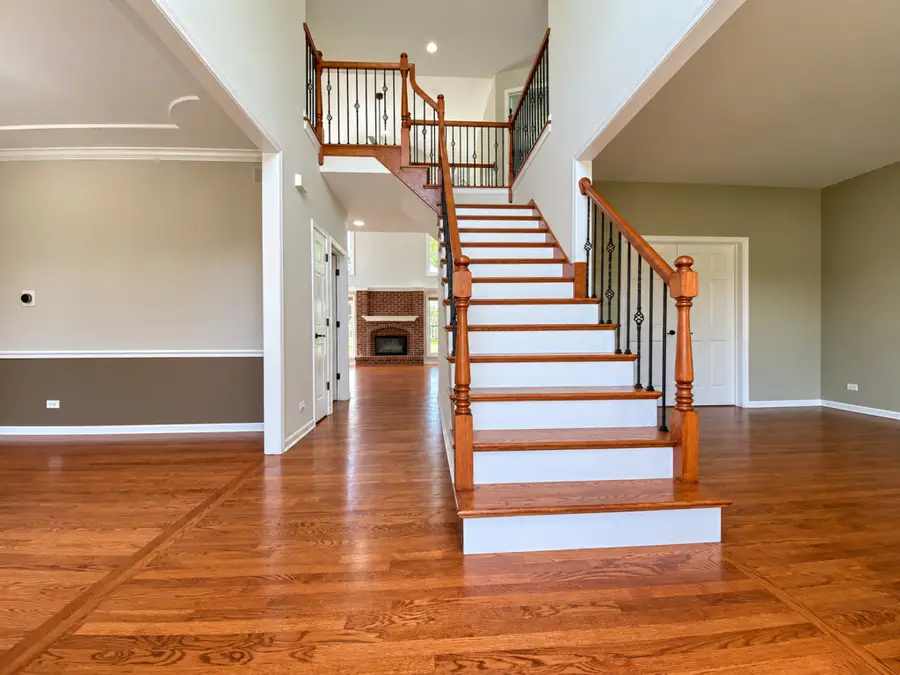 720 Kendridge Court, Aurora, IL 60502 - #3