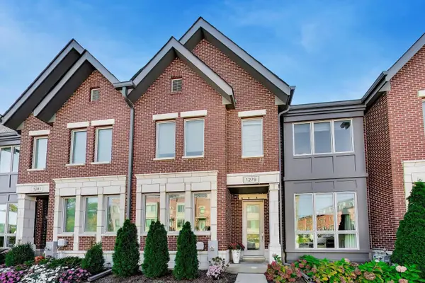 1279 Gateway Court, Northbrook, IL 60062