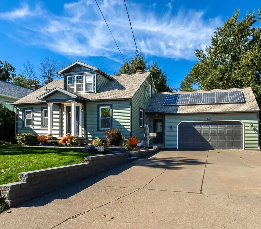 2610 Jersey Ridge Road, Davenport, IA 52803 - #2