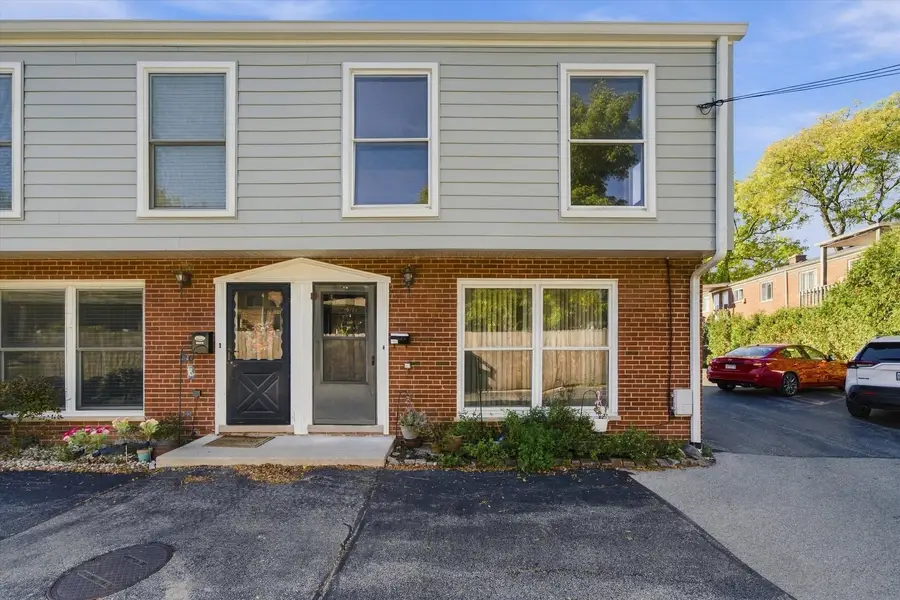 911 Waukegan Road #B, Deerfield, IL 60015 - #3
