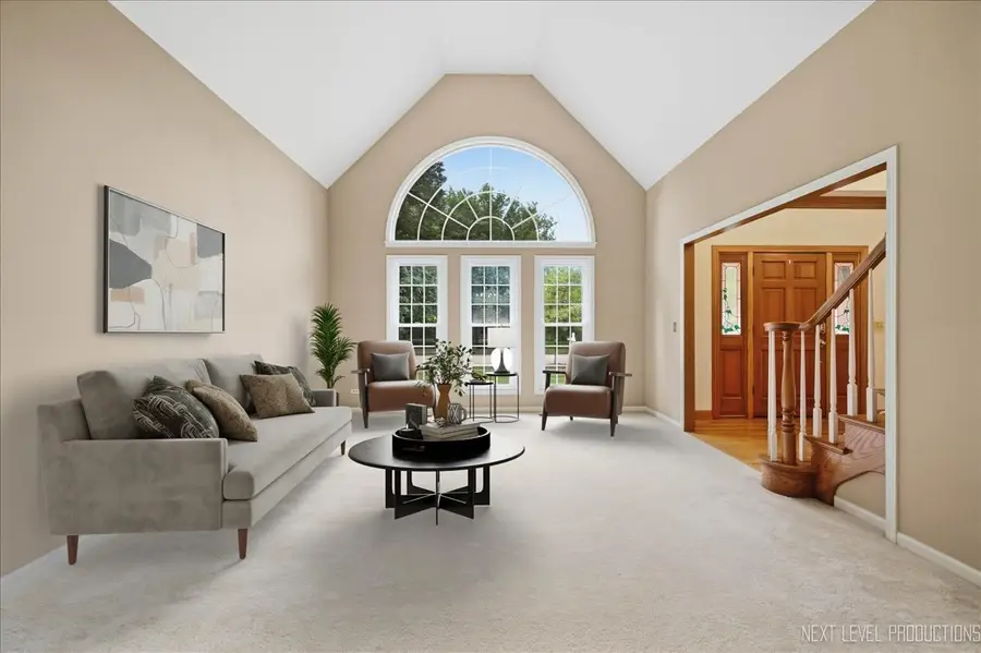 1002 Thoroughbred Circle, Saint Charles, IL 60174 - #2