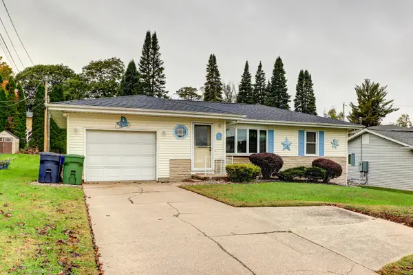 1724 N 8th Street, Clinton, IA 52732