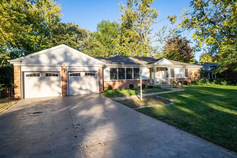 204 Orleans Drive, Bloomington, IL 61701 - #2