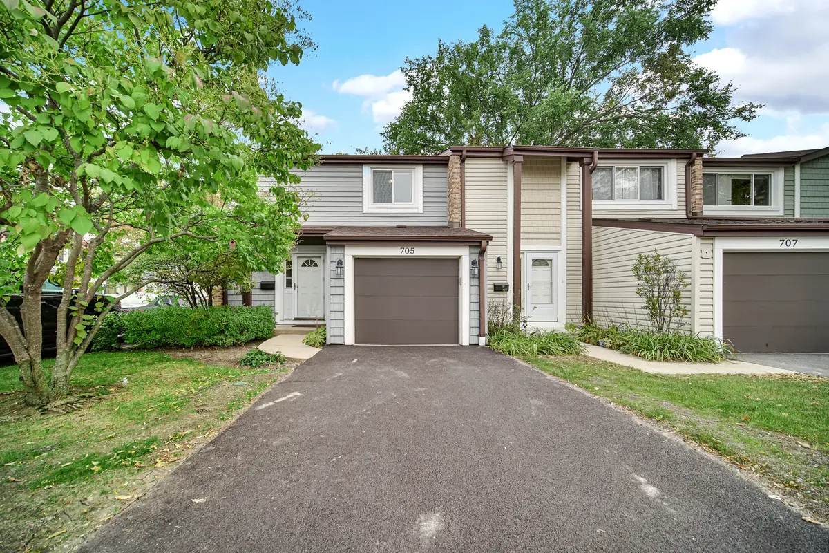 705 Clearwater Court, Wheeling, IL 60090 - #1