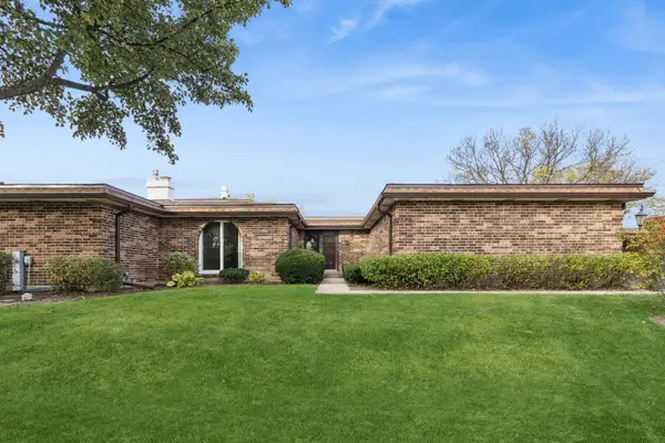 2422 Salceda Drive, Northbrook, IL 60062