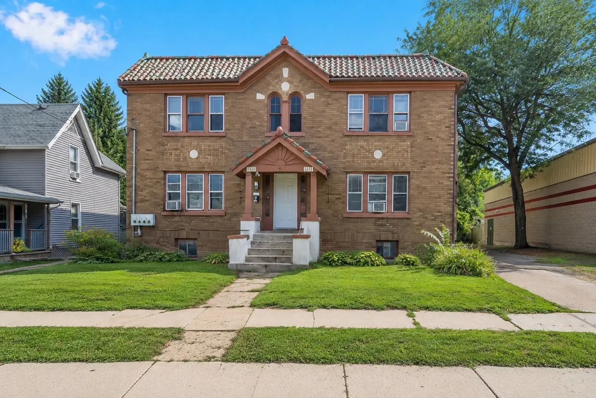 1119 9th Avenue, Rockford, IL 61104 - #1