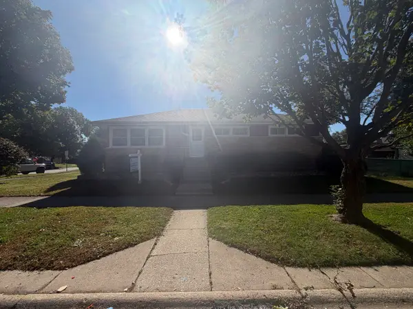 9700 S 51st Avenue, Oak Lawn, IL 60453