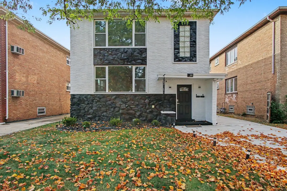 302 Crandon Avenue, Calumet City, IL 60409 - #1