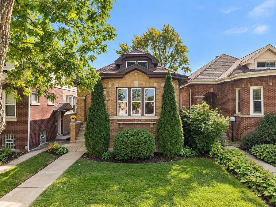 5535 W Pensacola Avenue, Chicago, IL 60641 - #3