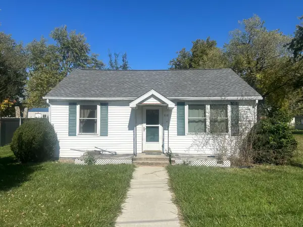 210 E Benham Street, Tolono, IL 61880
