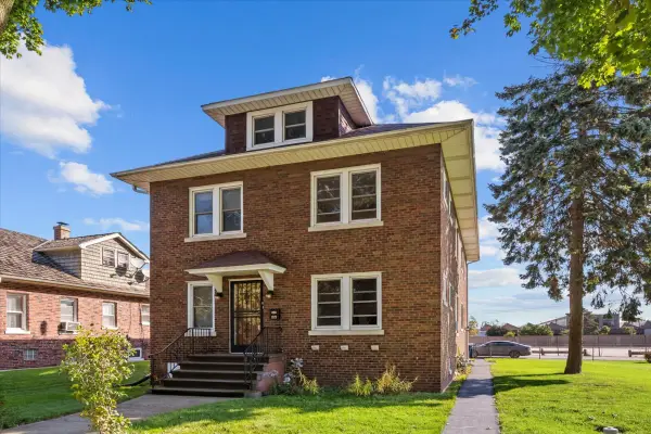 1323 Adams Street, North Chicago, IL 60064