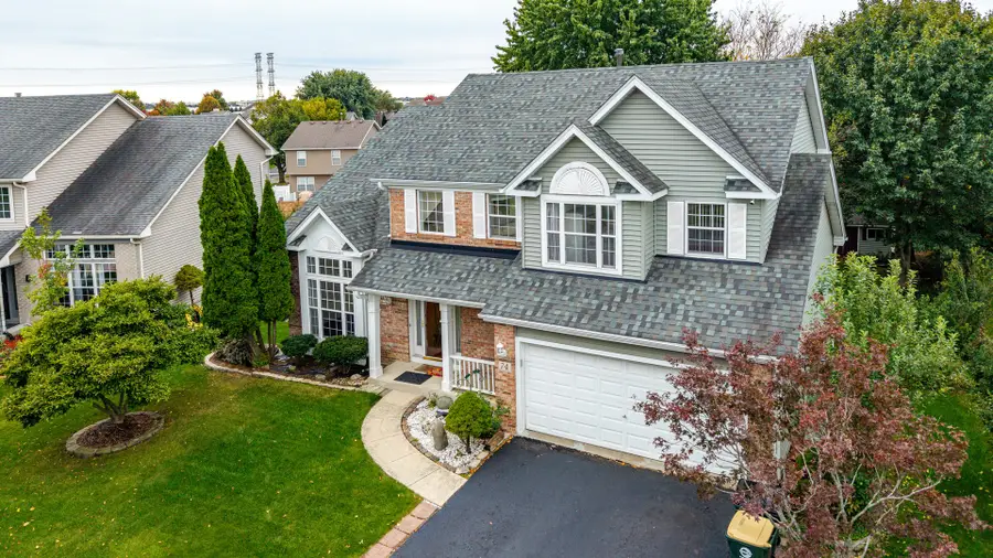 74 White Oak Drive, North Aurora, IL 60542 - #2