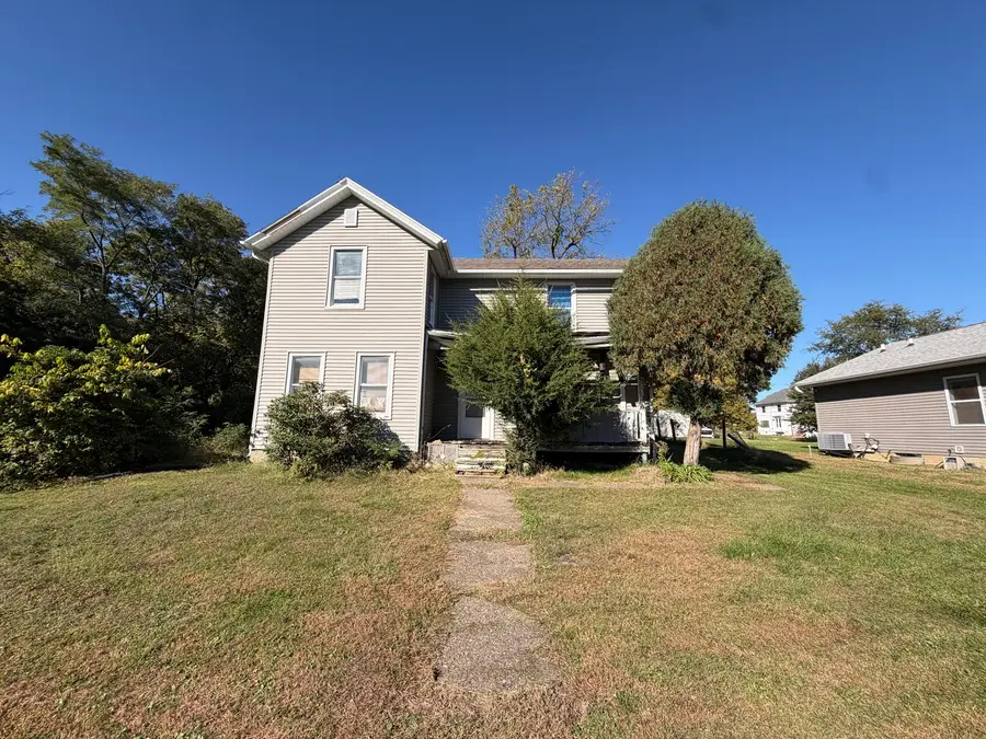 510 W 11th Street, Davenport, IA 52803 - #2