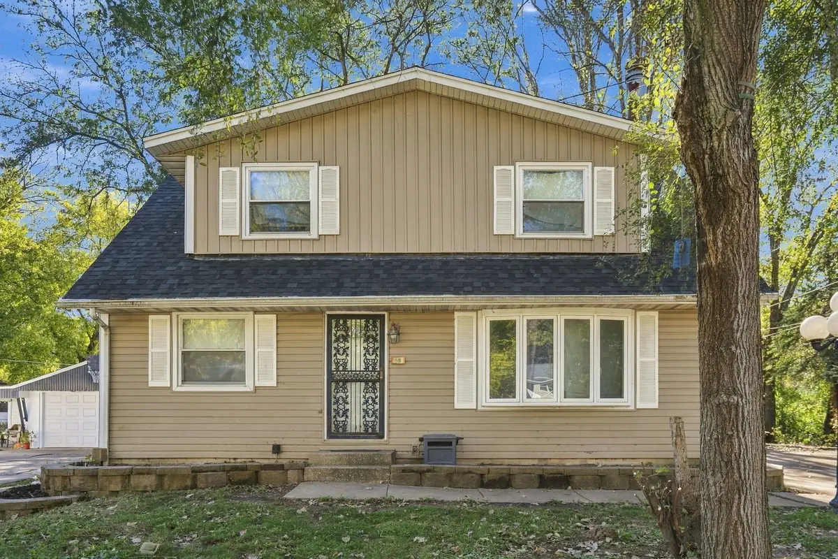 1010 83rd Avenue W, Rock Island, IL 61201 - #1