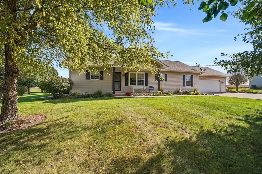 348 Indiana Street, Panola, IL 61738 - #2
