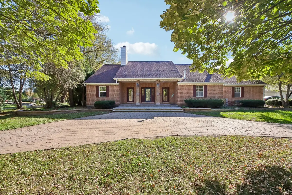 47W975 Lenschow Road, Hampshire, IL 60140 - #1