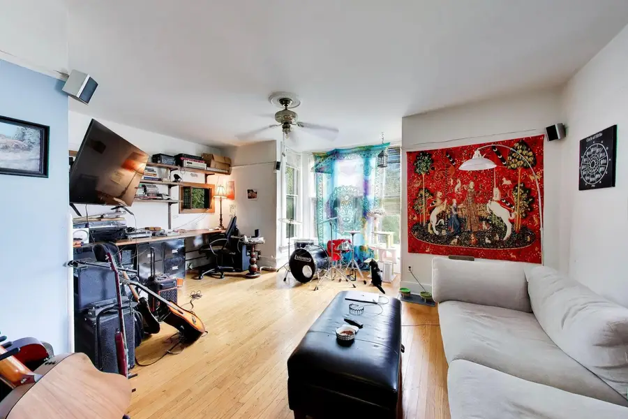 1038 Custer Avenue, Evanston, IL 60202 - #3