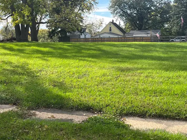 1302 W 2nd Street, Kewanee, IL 61443