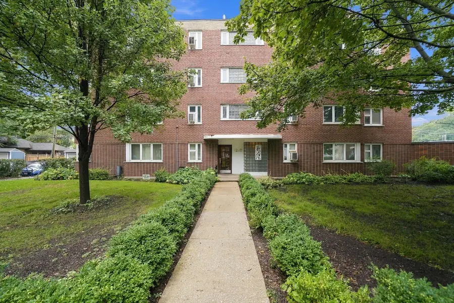 7208 Oak Avenue #1SW, River Forest, IL 60305 - #2