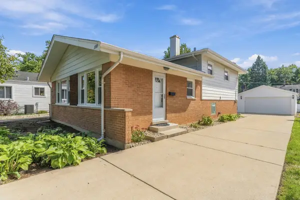 255 E Parkside Avenue, Lombard, IL 60148