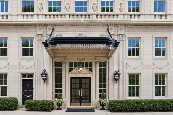 1200 N Lake Shore Drive #405, Chicago, IL 60610