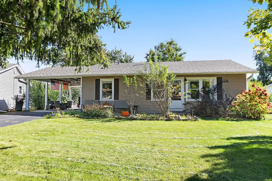 112 Mccabe Drive, Streamwood, IL 60107 - #2