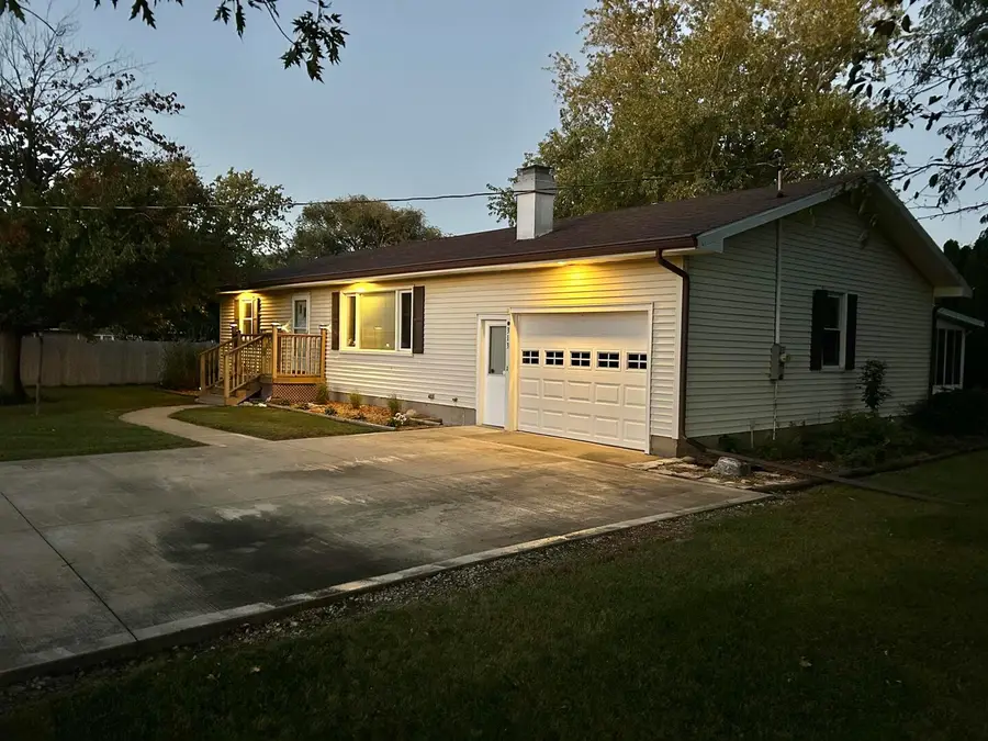 313 S Johnson Street, Rankin, IL 60960 - #2