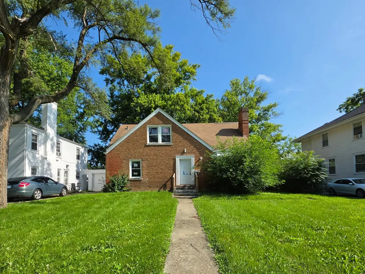 289 W 16th Street, Chicago Heights, IL 60411 - #1