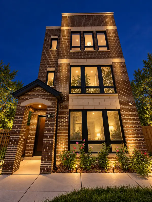 4217 S Indiana Avenue, Chicago, IL 60653