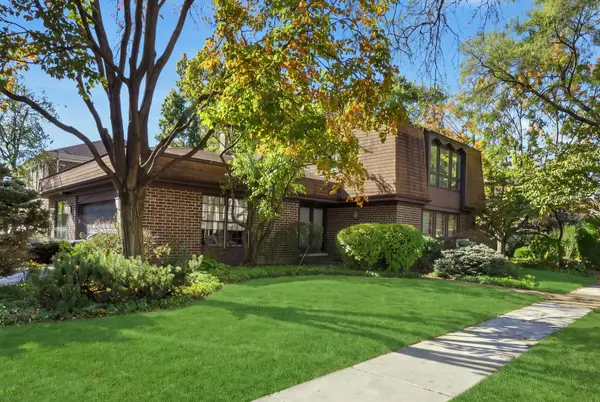 1341 Gordon Terrace, Deerfield, IL 60015
