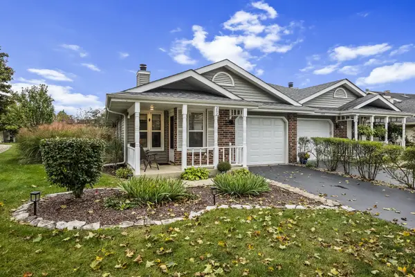 242 Pier Avenue, Naperville, IL 60565
