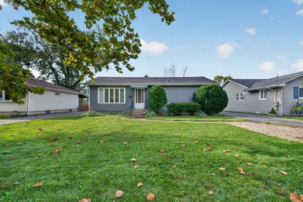 583 E 4th Street, Lockport, IL 60441