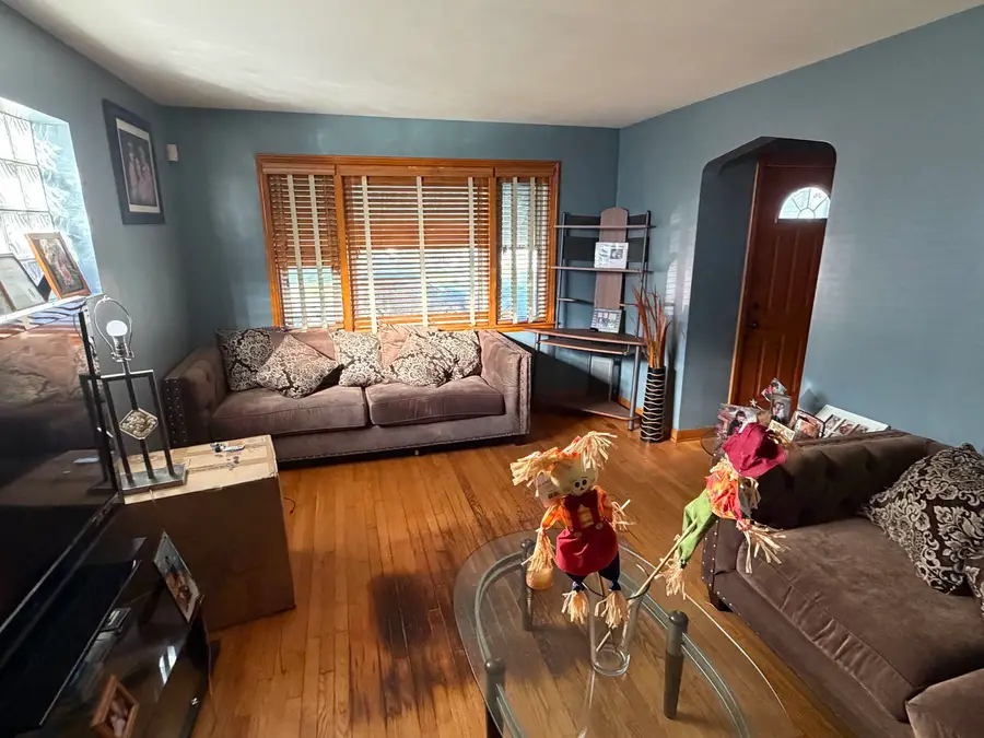 3839 Harvey Avenue, Berwyn, IL 60402 - #2