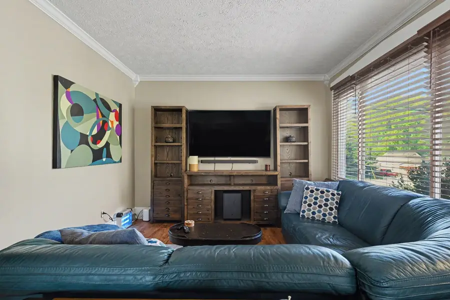 1106 W Taylor Street, Bloomington, IL 61701 - #3