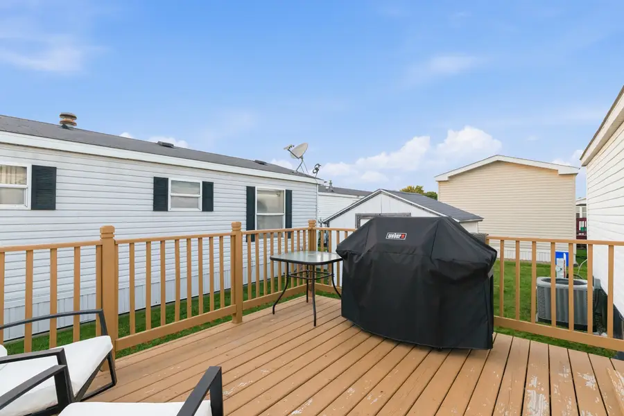 132 3rd Avenue, Bartlett, IL 60103 - #2