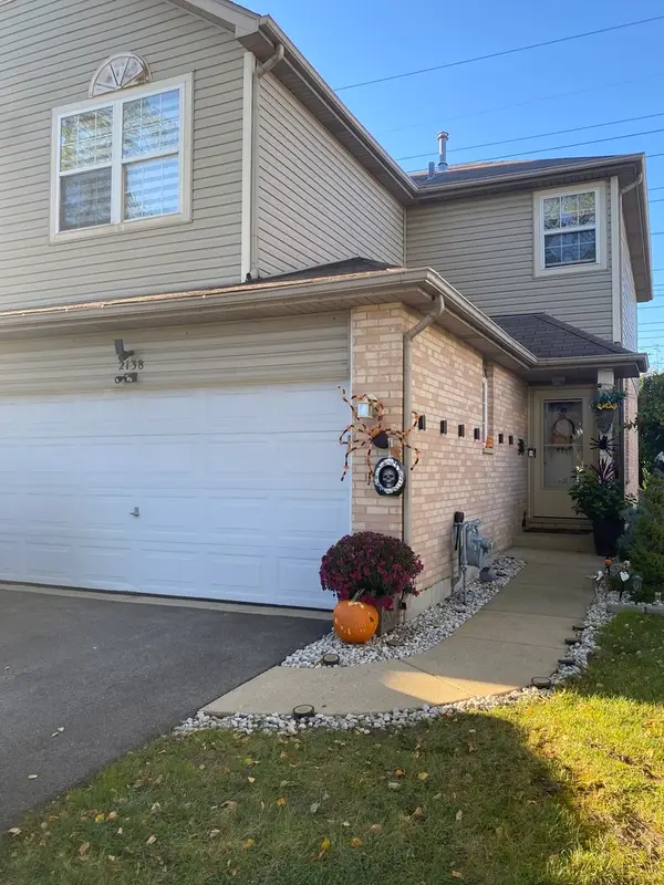 2138 W Adobe Drive #2138, Addison, IL 60101
