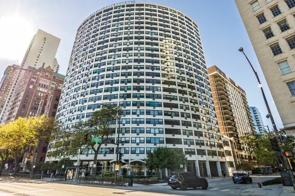 1150 N Lake Shore Drive #18L, Chicago, IL 60611