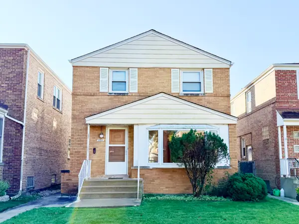 3129 W Birchwood Avenue, Chicago, IL 60645