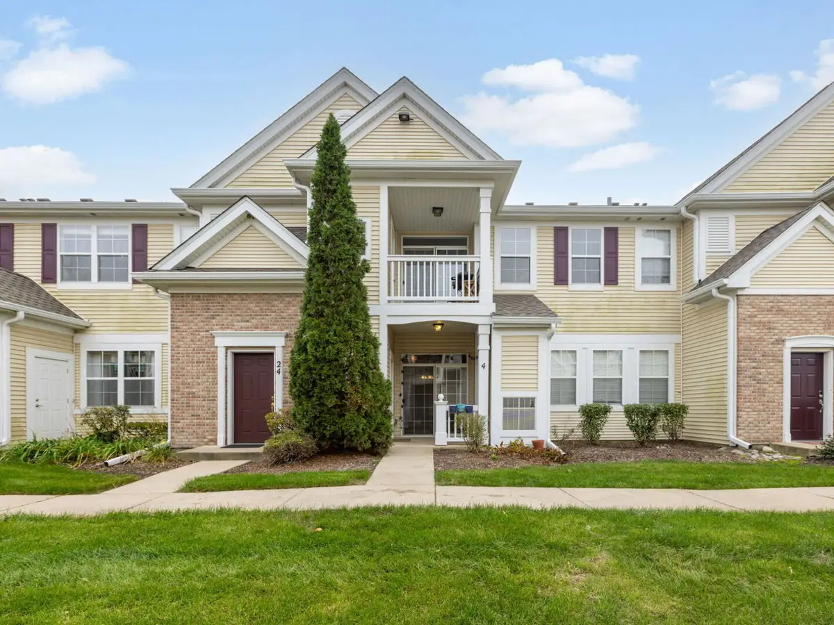 2225 Aurora Drive #4, Pingree Grove, IL 60140 - #1