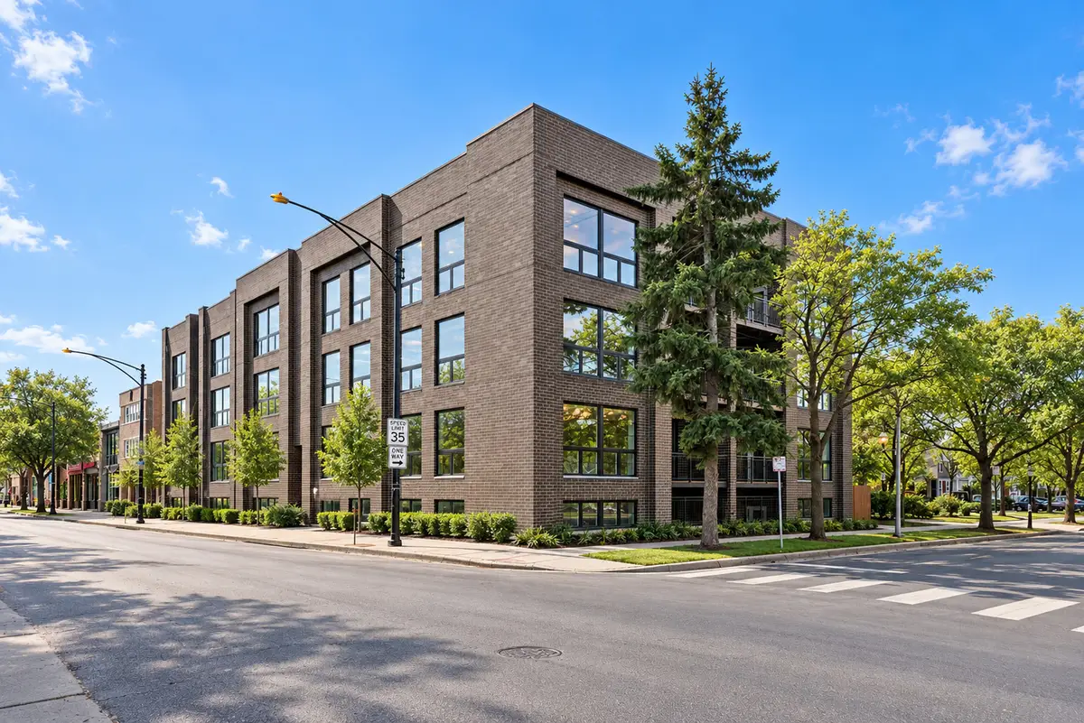5830 N Lincoln Avenue #1S, Chicago, IL 60659 - #1