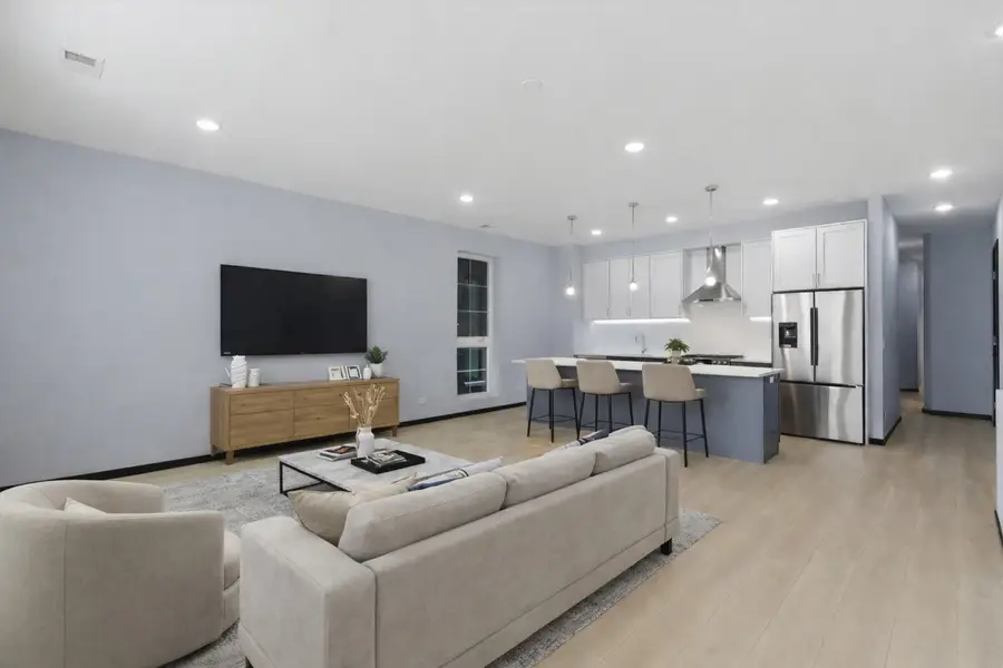 5830 N Lincoln Avenue #1S, Chicago, IL 60659 - #2