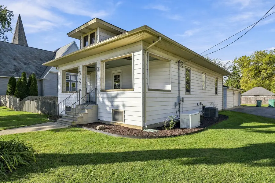 107 S Chicago Avenue, Elwood, IL 60421 - #2