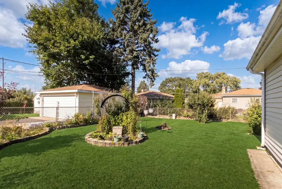 8316 W Oak Avenue, Niles, IL 60714 - #3